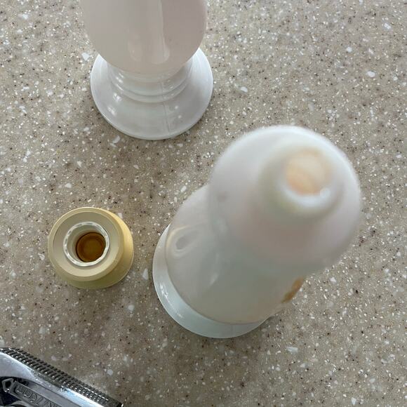 VTG Avon Buttercup Candlesticks with Sonnet & Imperial Garden Cologne Set of 2 - Picture 5 of 8